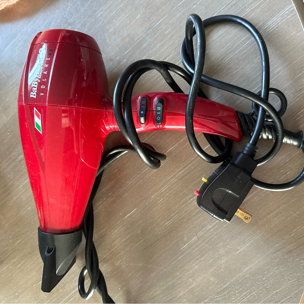 Hair dryer